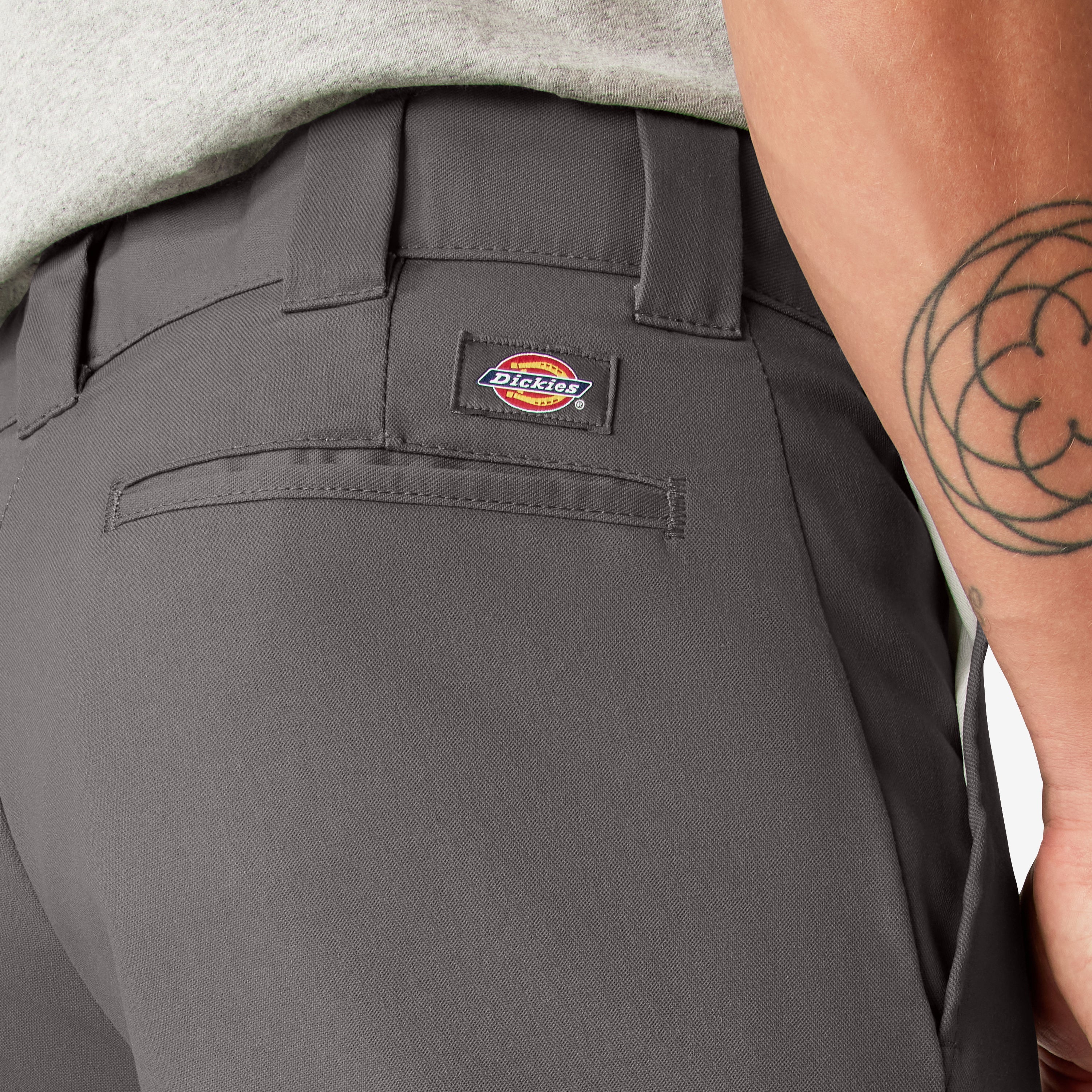 FLEX Regular Fit Cargo Pants
